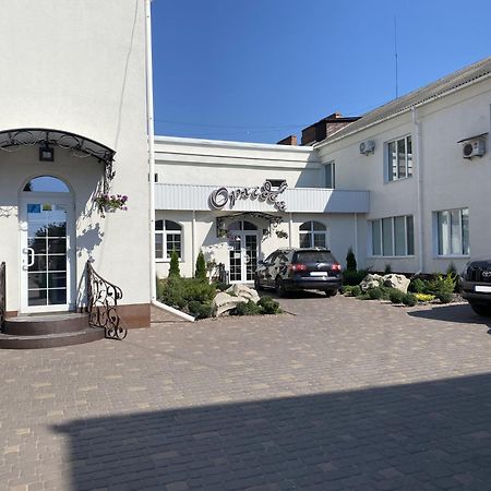 ホテル Орхідея Romny エクステリア 写真